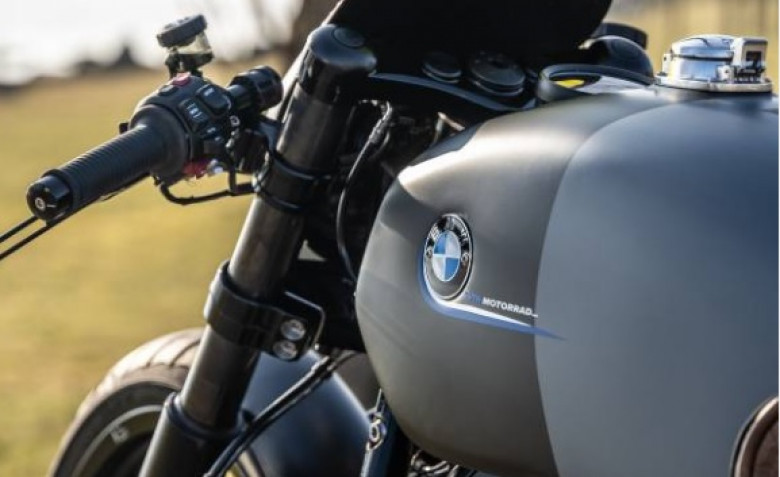 BMW представи "Желязната Ани" - уникален ретро мотоциклет в авиационен стил СНИМКИ