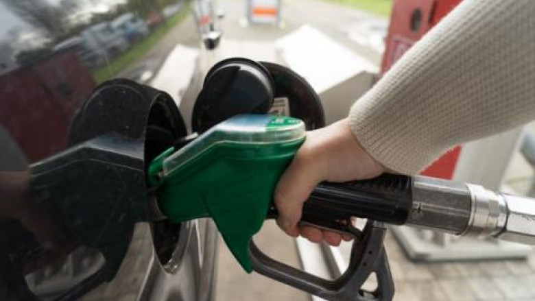 Експерти обясниха защо евтиния бензин поврежда двигателя
