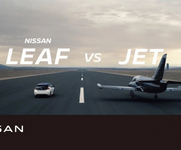 Електромобилът Nissan Leaf си спретна състезание с реактивен самолет ВИДЕО