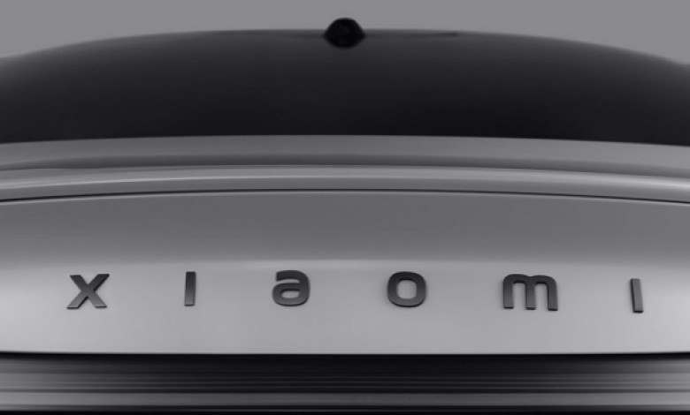 Вижте първия електромобил на Xiaomi, разсекретиха напълно интериора СНИМКИ