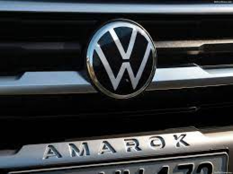 Шпиони разсекретиха дизайна на рестилизирания Volkswagen Amarok от първо поколение