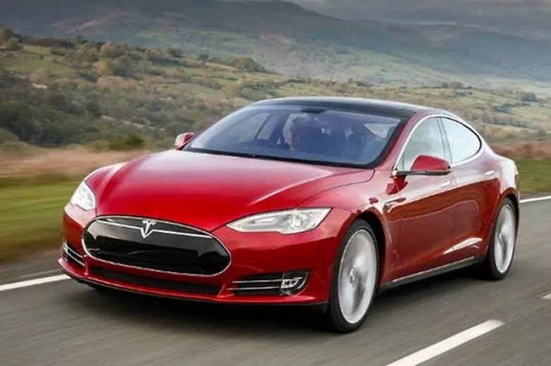Срам за Tesla, победи Dacia в негативна и престижна класация TÜV